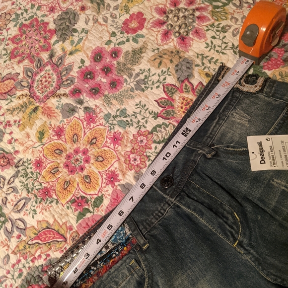 Desigual Embroidered NWT Boho Jeans - Picture 11 of 11
